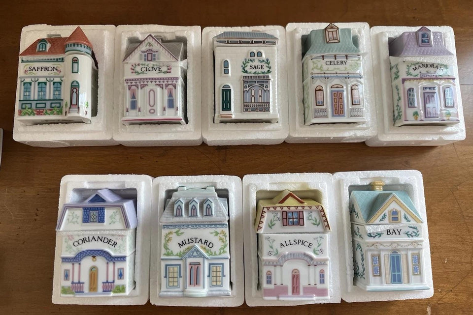 Vintage Lenox Spice Village Complete Set of 24 Spice Jars No Rack 1989 Excellent