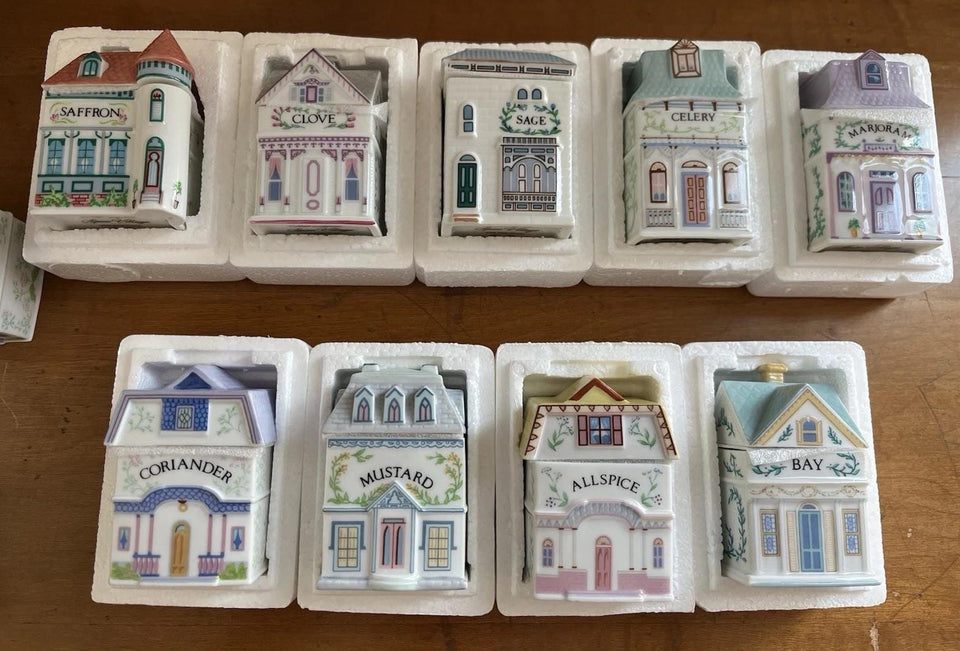 Vintage Lenox Spice Village Complete Set of 24 Spice Jars No Rack 1989 Excellent