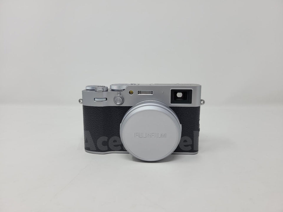 Fujifilm X-Series X100VI 40.2MP Compact Camera - Silver