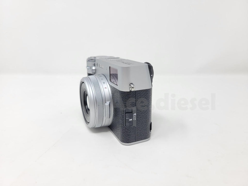 Fujifilm X-Series X100VI 40.2MP Compact Camera - Silver